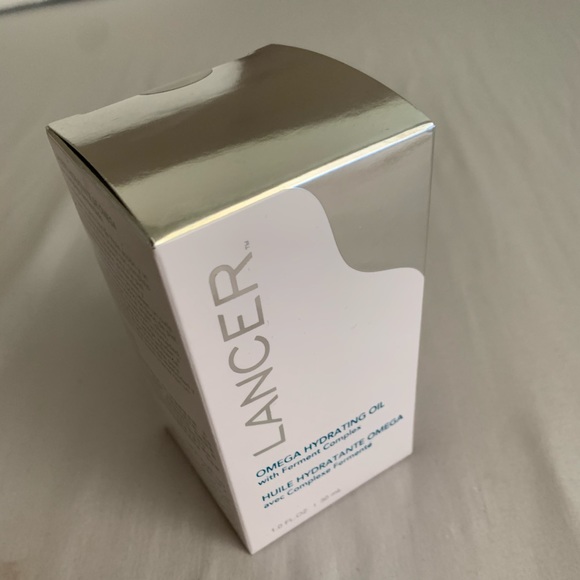 LANCER SKINCARE
Omega Hydrating Oil - Picture 4 of 4
